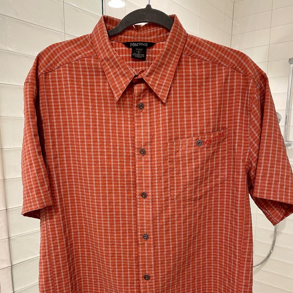 Marmot Short Sleeve Button Down Shirt (Large)